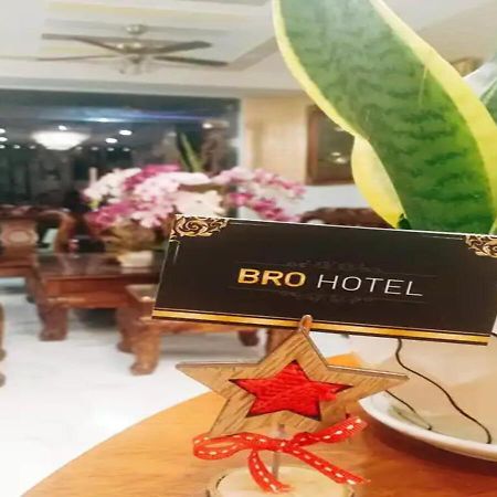 Bros Hotel โฮจิมินห์ซิตี้ ภายนอก รูปภาพ
